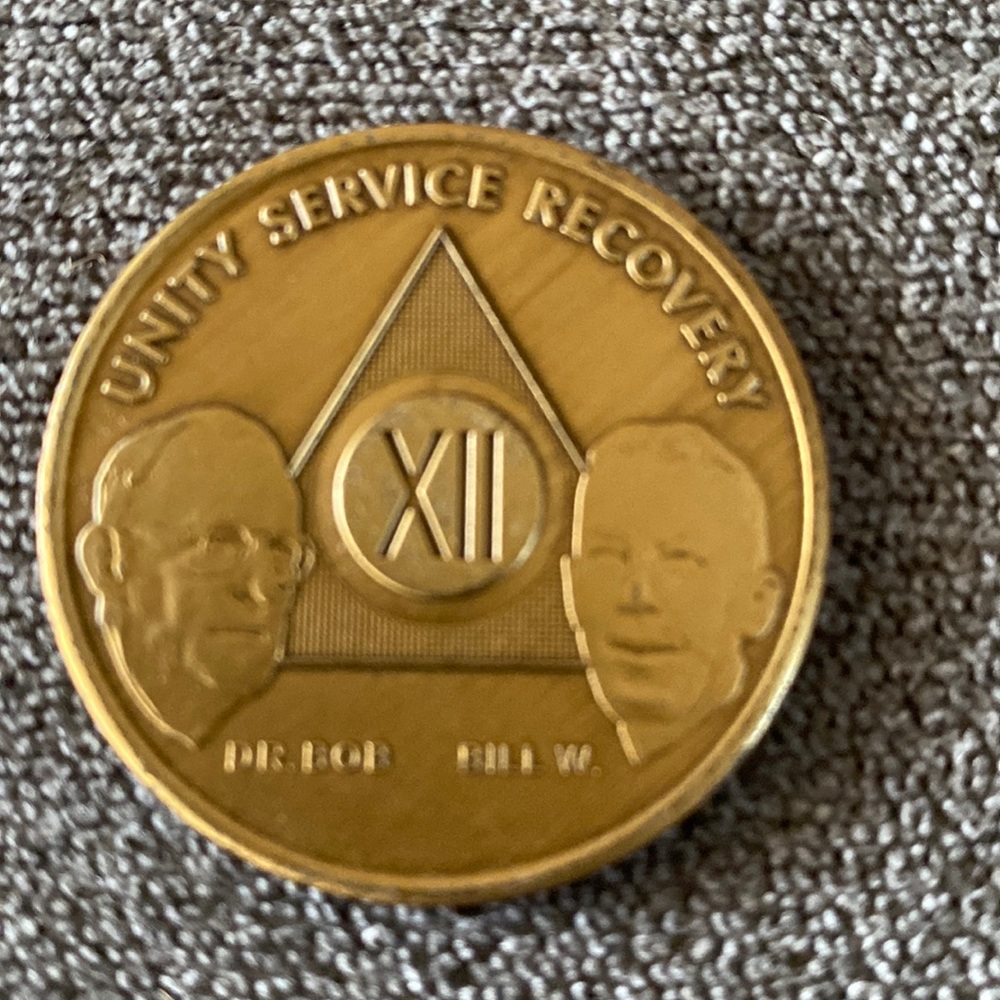 Vintage AA 12 year medallion